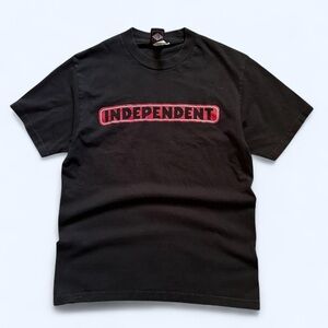 Black Independent Trucks T-Shirt with Red Logo S
